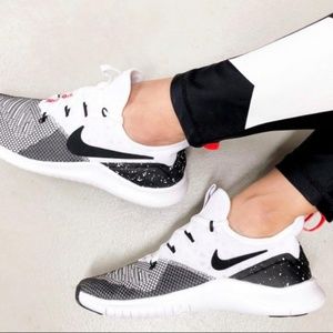 nike free trainer tr8